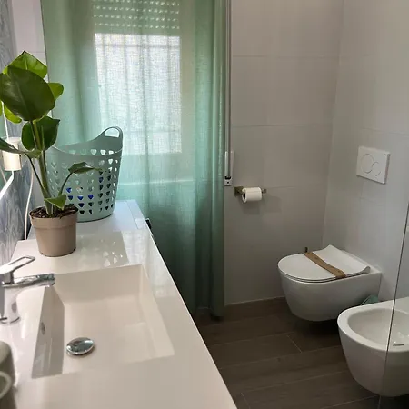 House Apartment *
