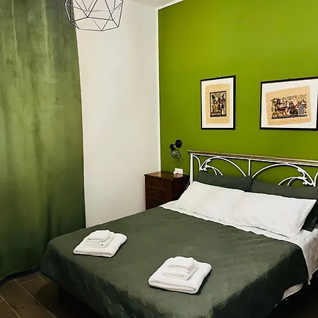 House Apartment *
